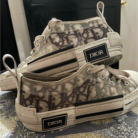 Dior B32 Low Top (Female) - Picture 1 of 8